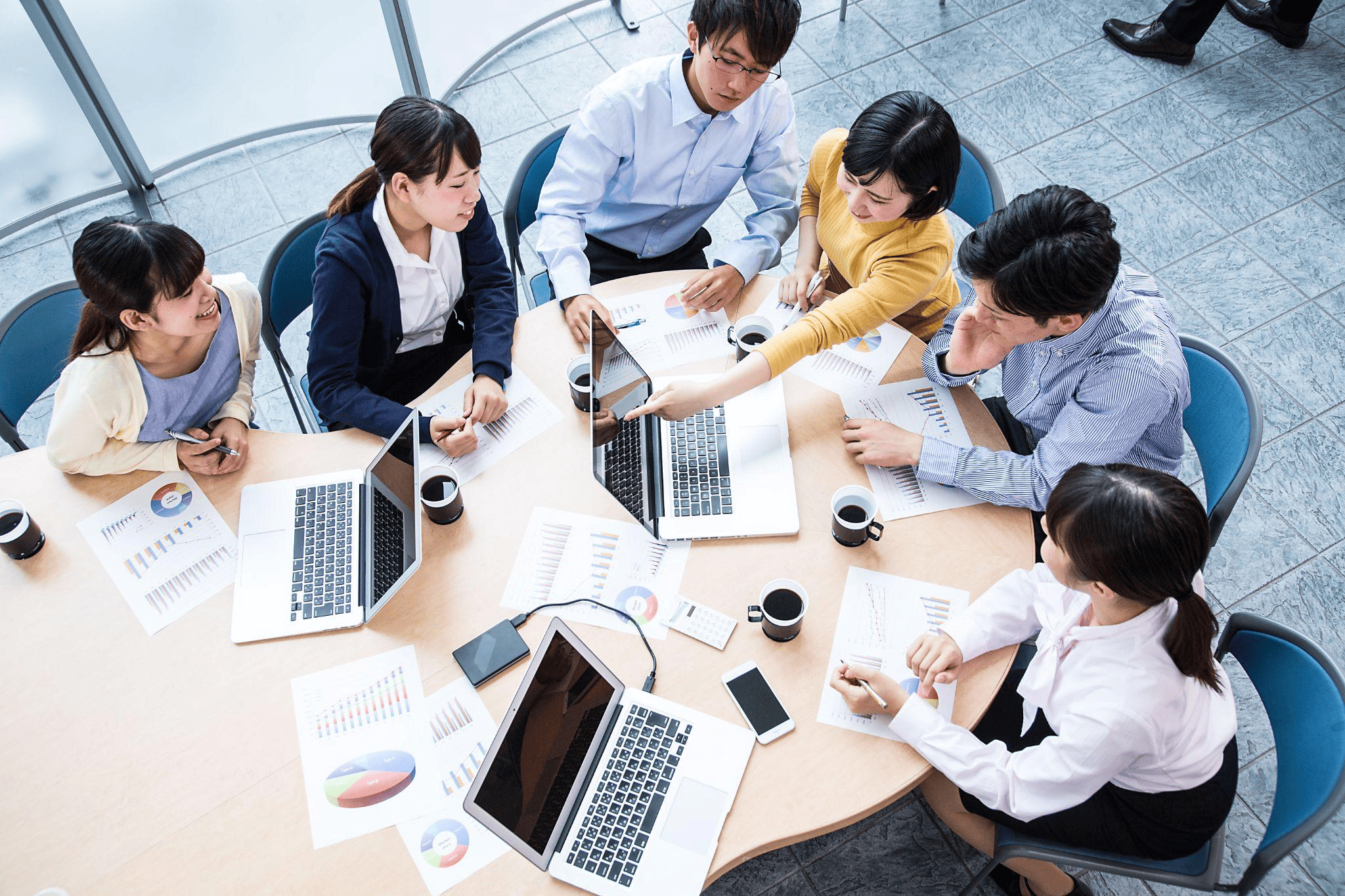 近年「出社したくなるオフィス」が求められている背景